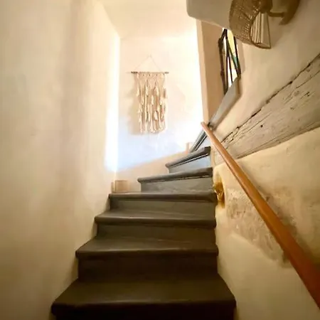 Maison De Au Centre Historique D'uzes 別荘