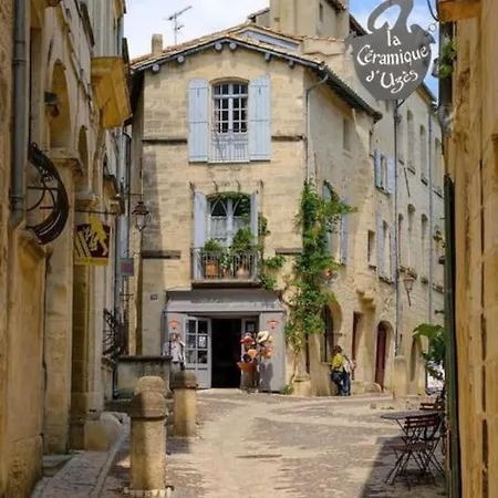 別荘 Maison De Au Centre Historique D'uzes ユゼ