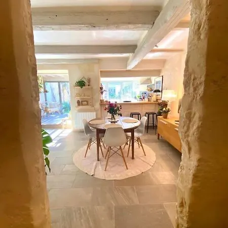 Maison De Au Centre Historique D'uzes ユゼ