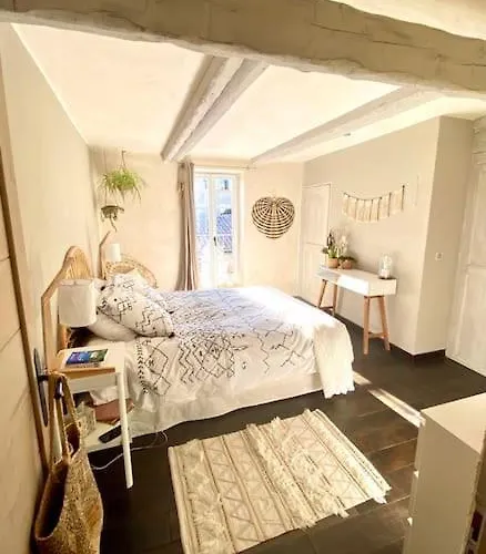 Maison De Au Centre Historique D'uzes * Юзес