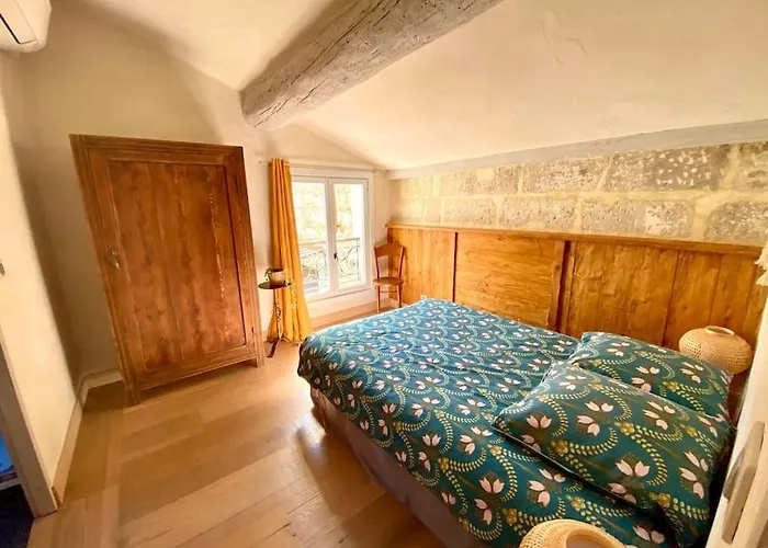 Maison De Au Centre Historique D'uzes *
